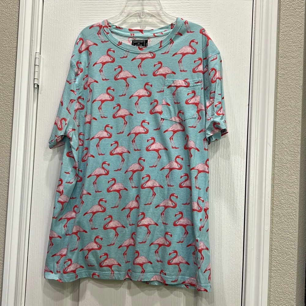 🦩 Flamingo Short Sleeve Pocket Tee Large